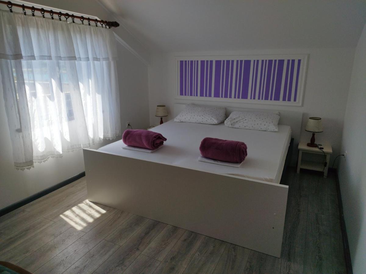 Apartments Jakovljevic Grebastica Exterior photo