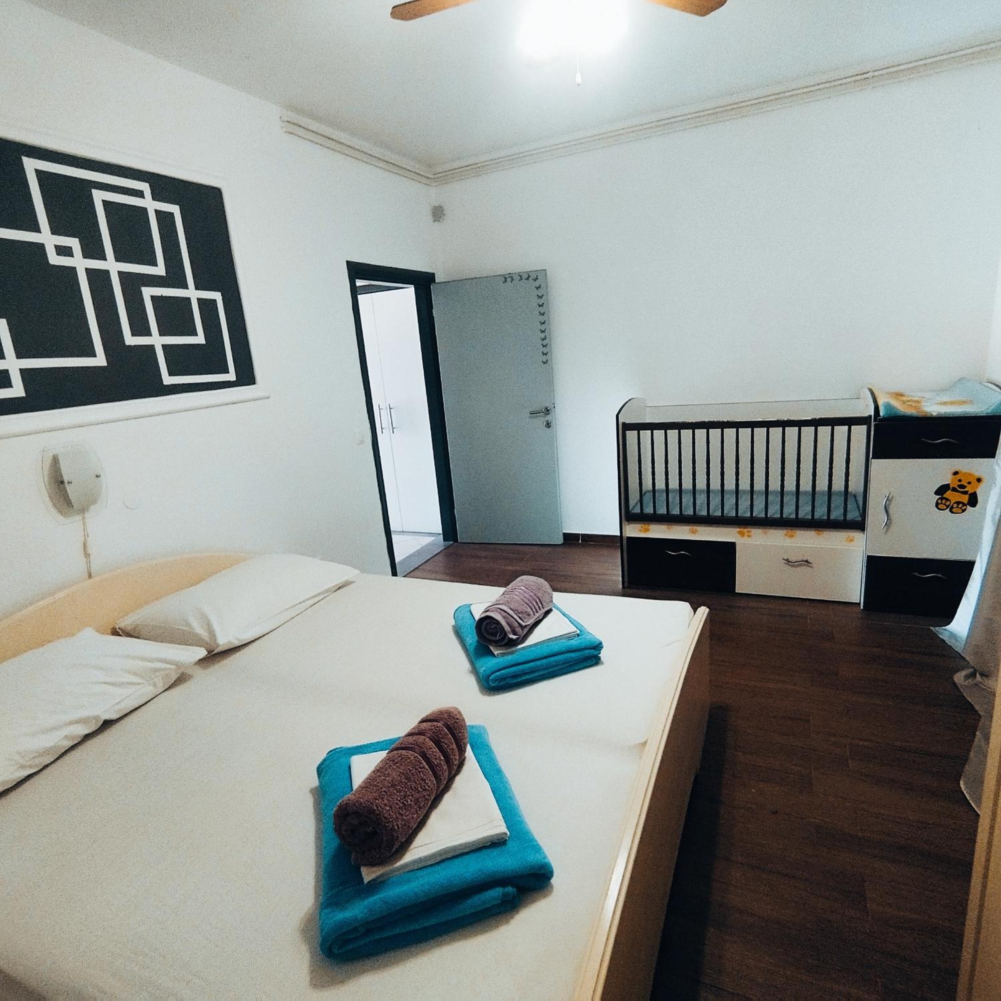 Apartments Jakovljevic Grebastica Exterior photo